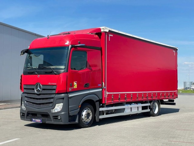 mercedes-benz