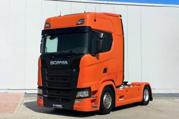 ciągnik siodłowy pełen serwis